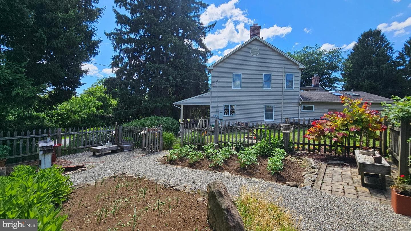 585 Buttermilk Road photo 55