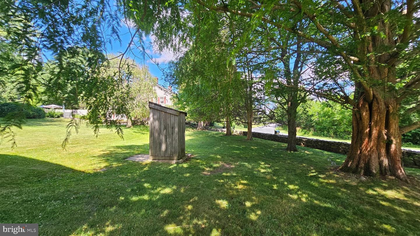585 Buttermilk Road photo 60