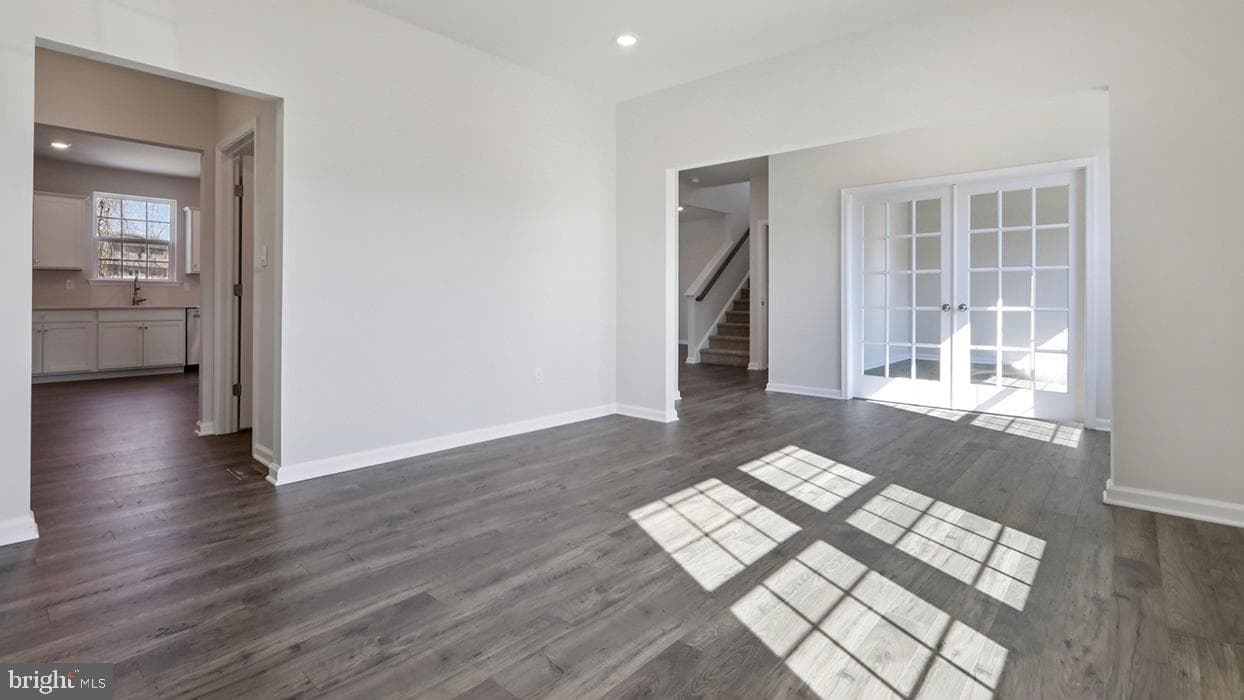 124 Winding Road photo 45