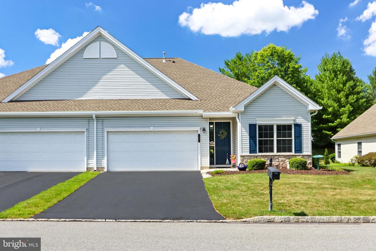 46 Glenmoor Cir N, Easton