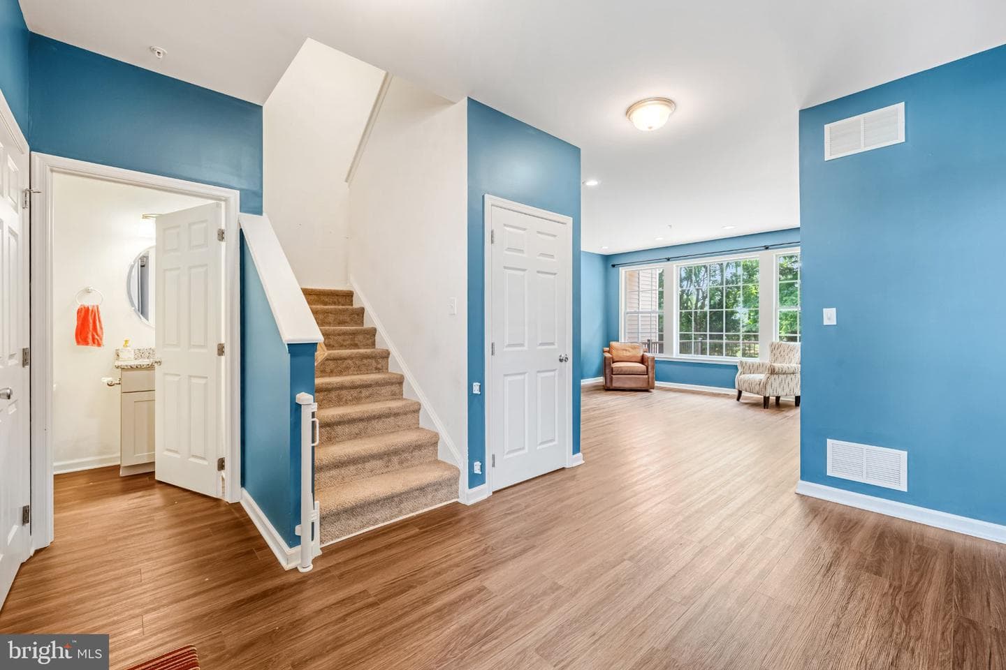 889 Iron Lane photo 18