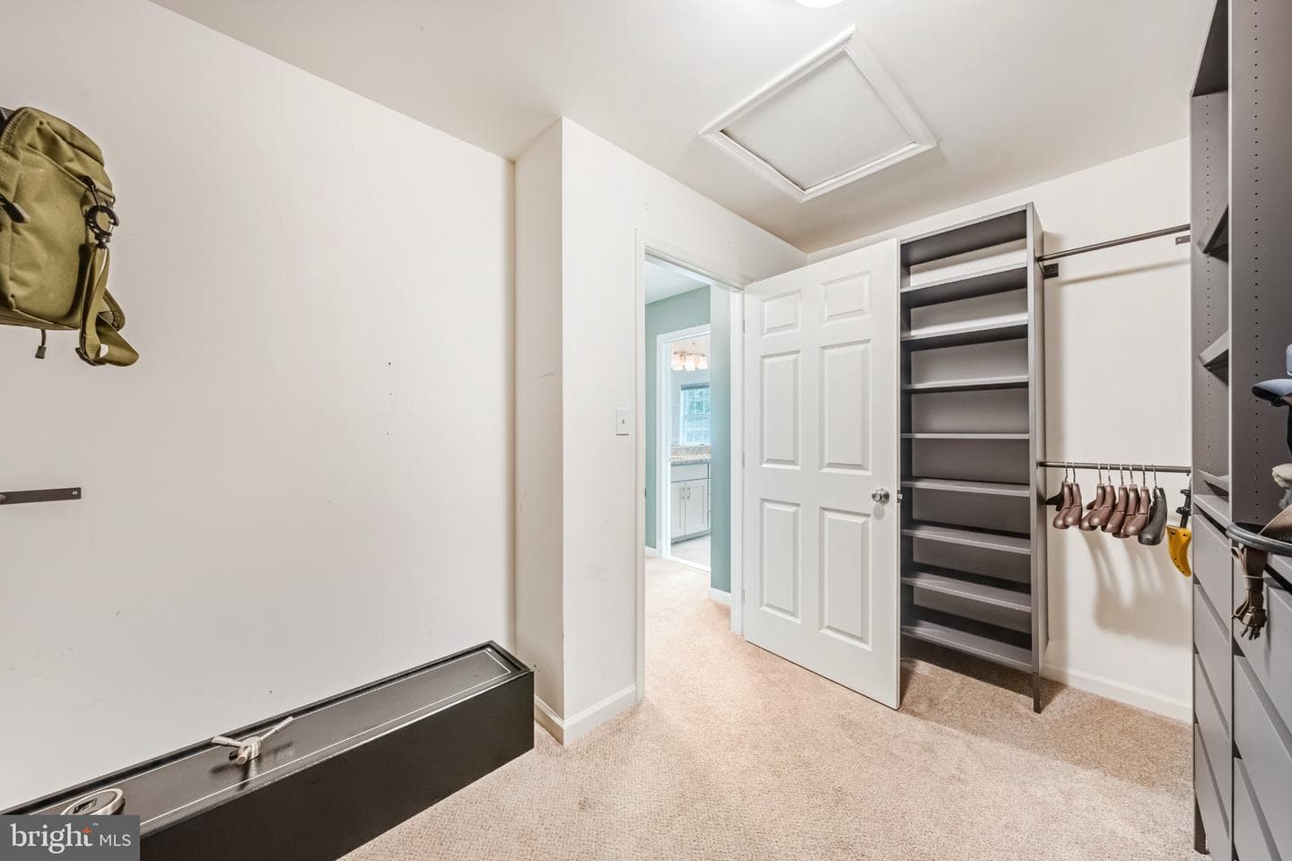 889 Iron Lane photo 26