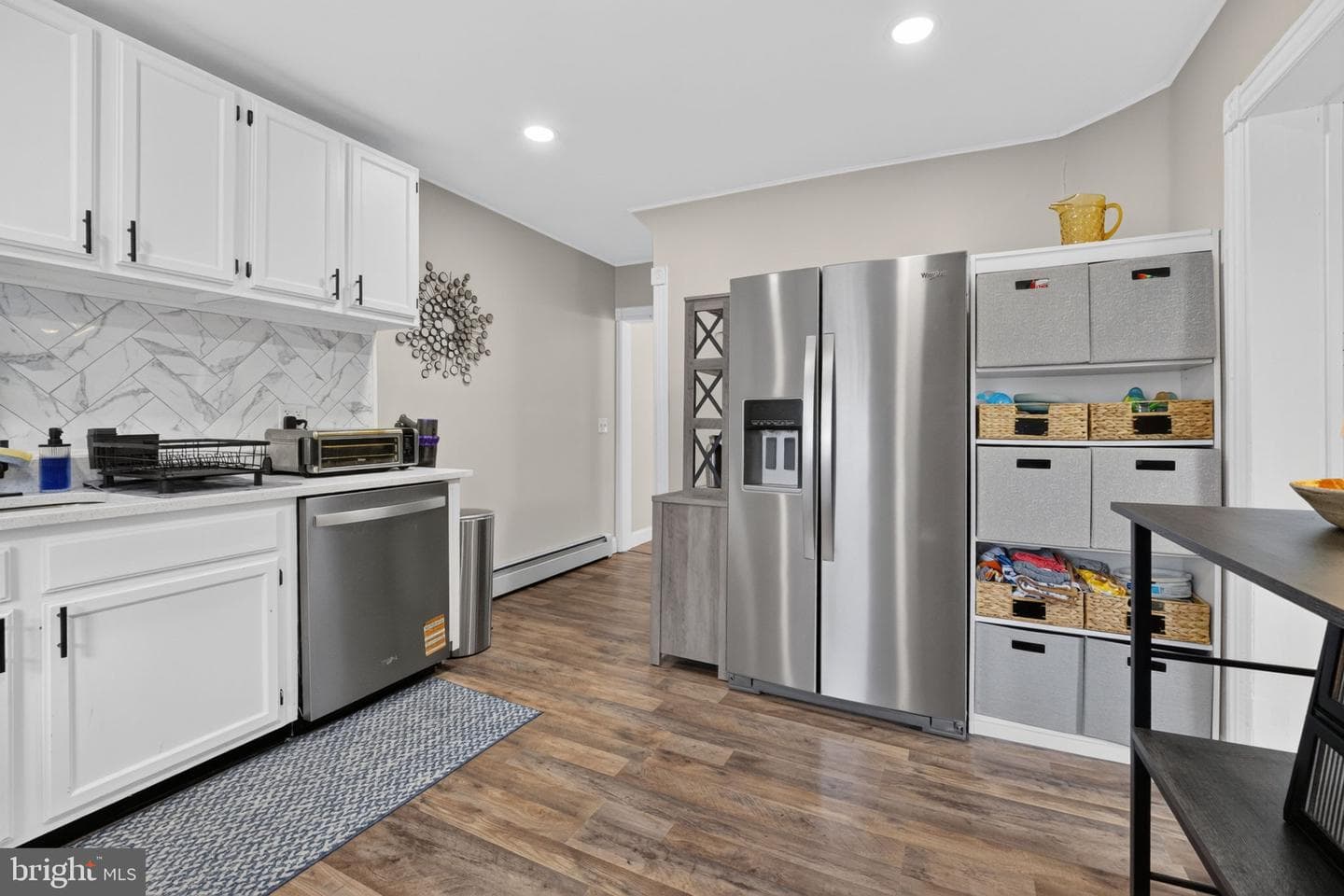 414 W Mountain Avenue photo 8
