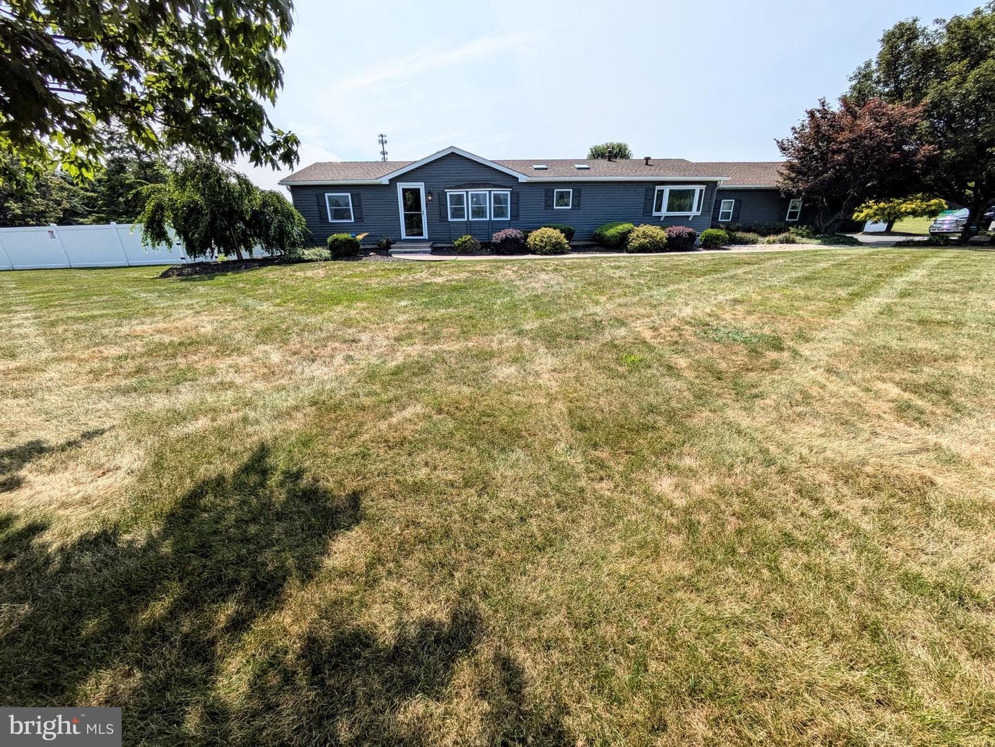 317 S Hokendauqua Drive, Northampton
