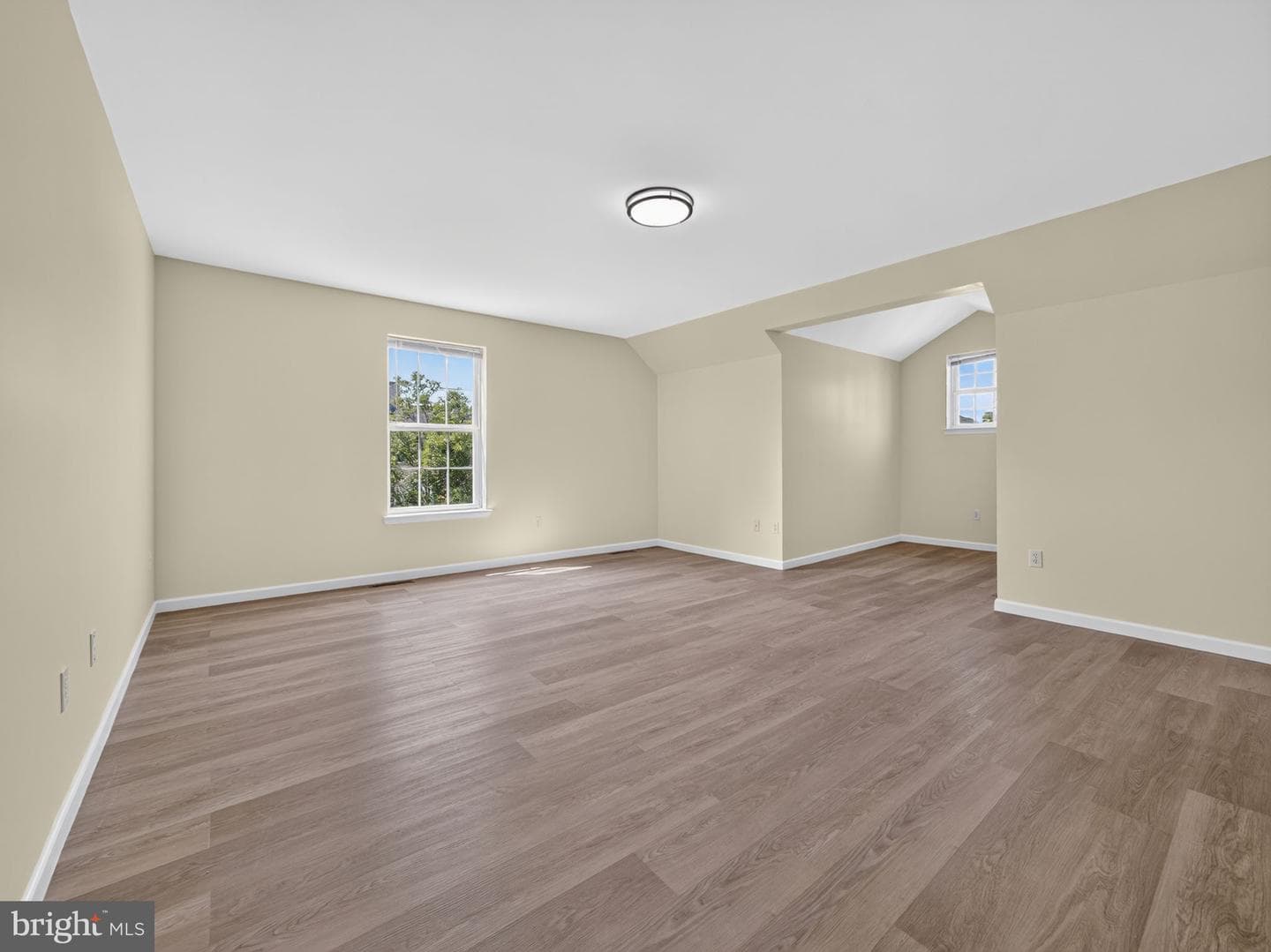 740 Mohican Drive photo 24