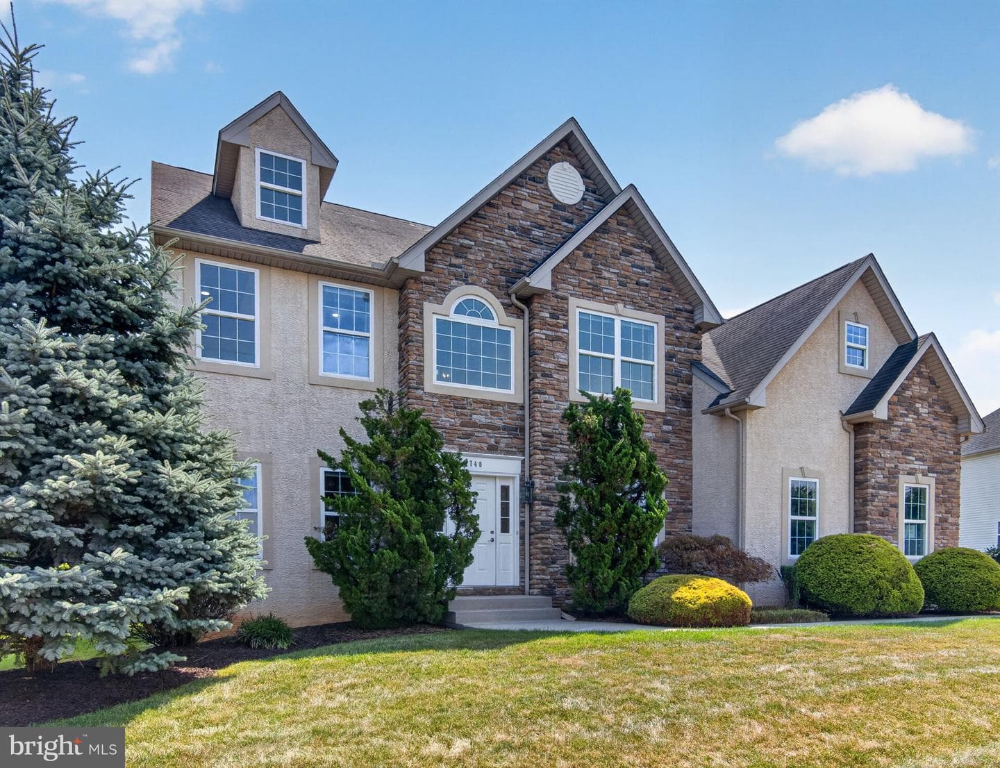 740 Mohican Drive photo 3