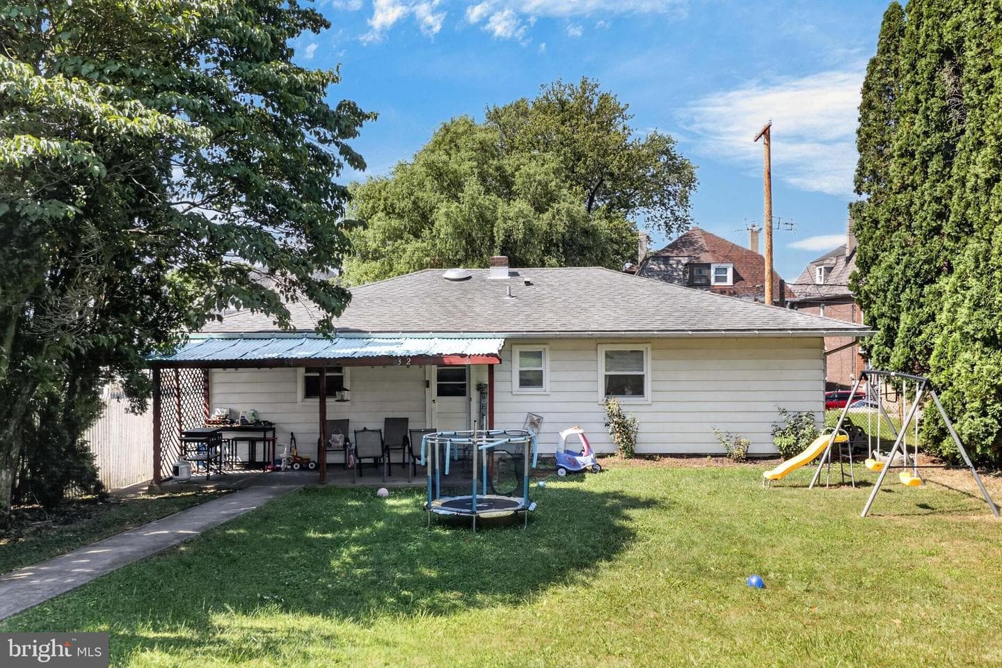 332 W Lincoln Street photo 34