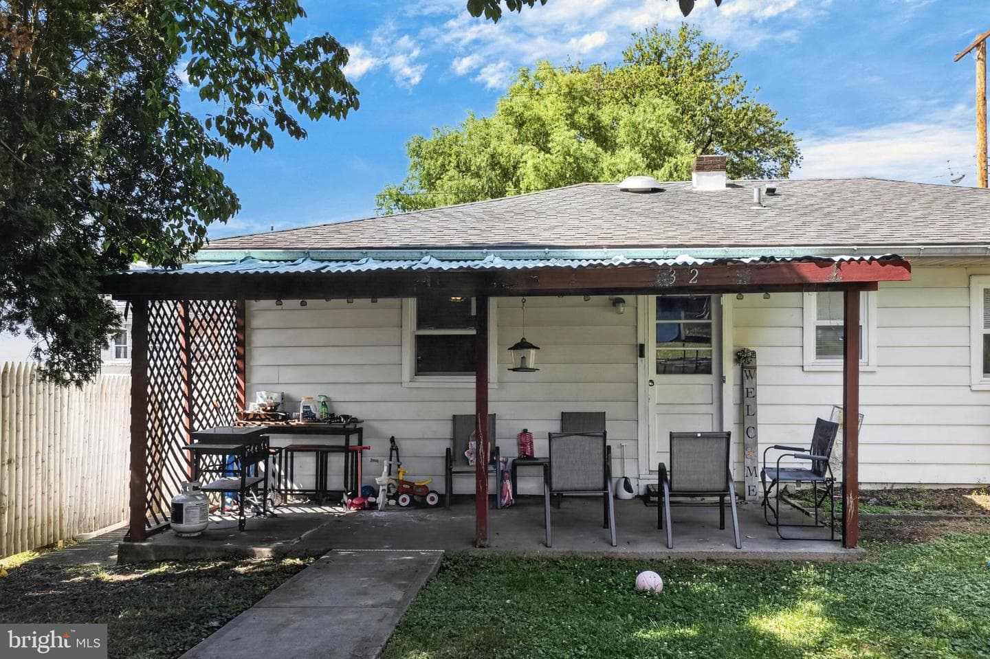 332 W Lincoln Street photo 44
