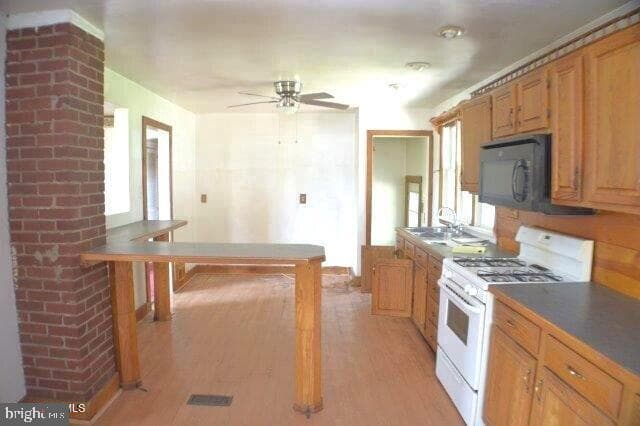 266 Pontius Avenue photo 2