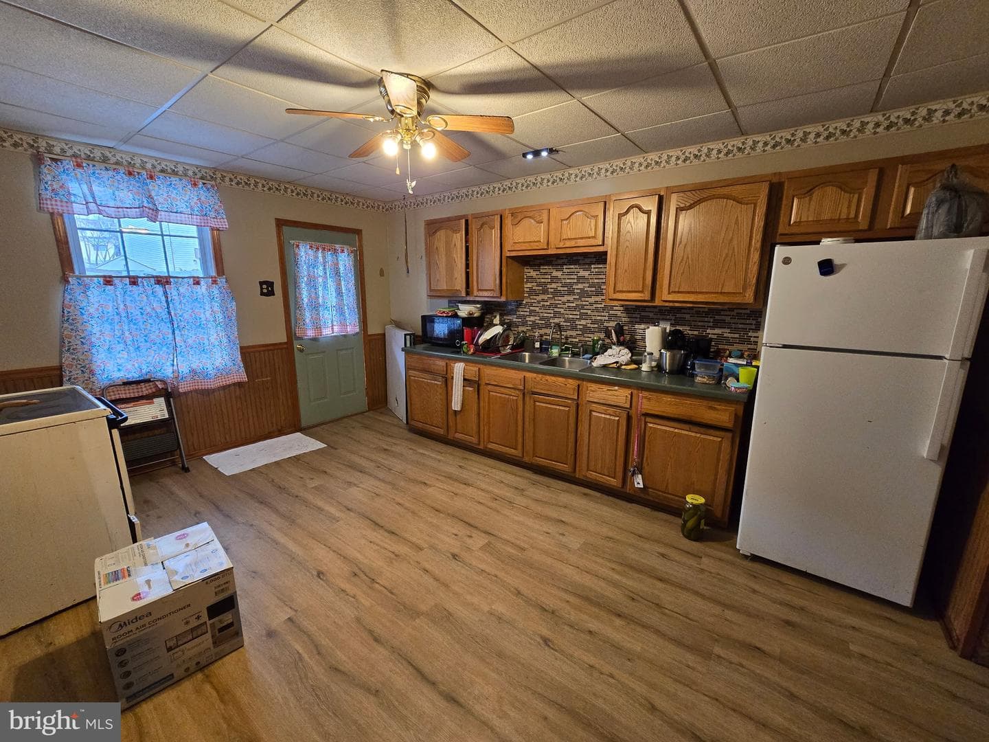 321 S Beech Street photo 5