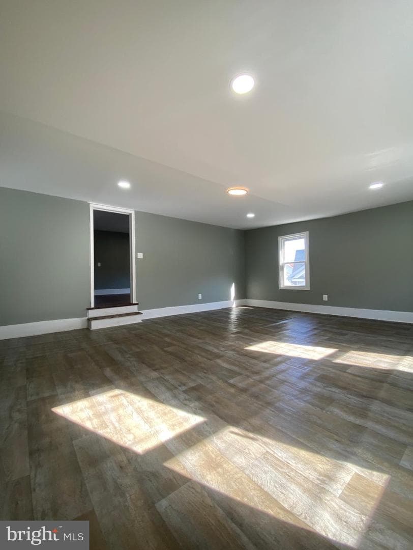 432 S Shamokin Street photo 16