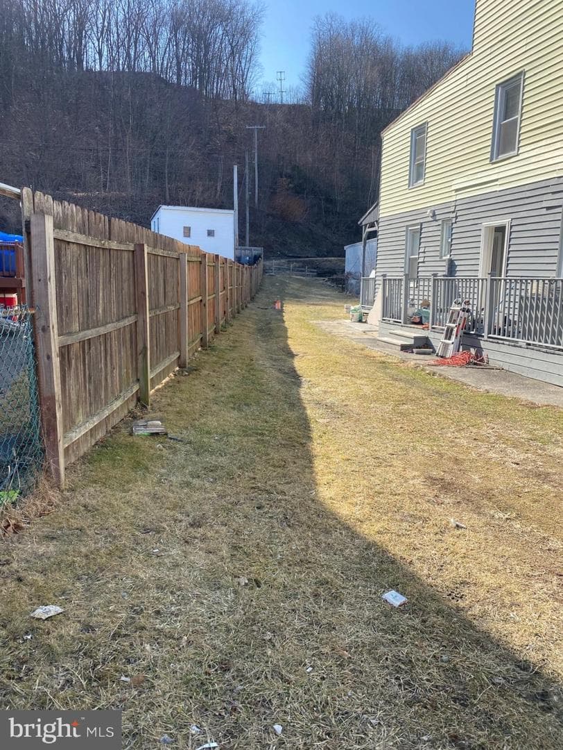 432 S Shamokin Street photo 3