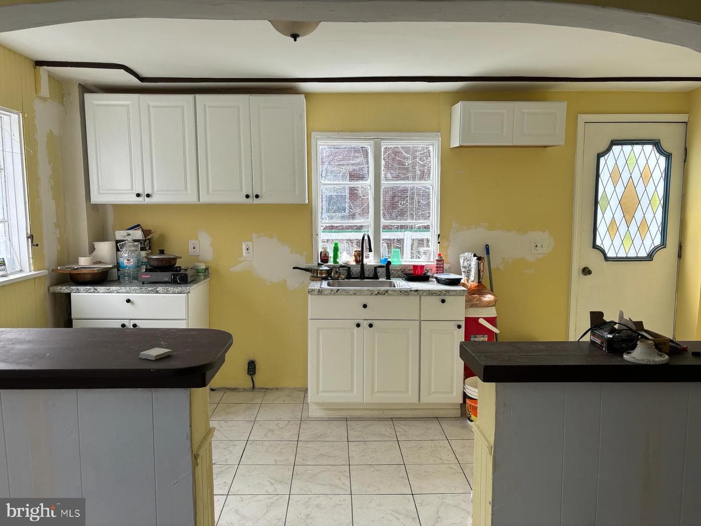 140 E Sunbury Street photo 5