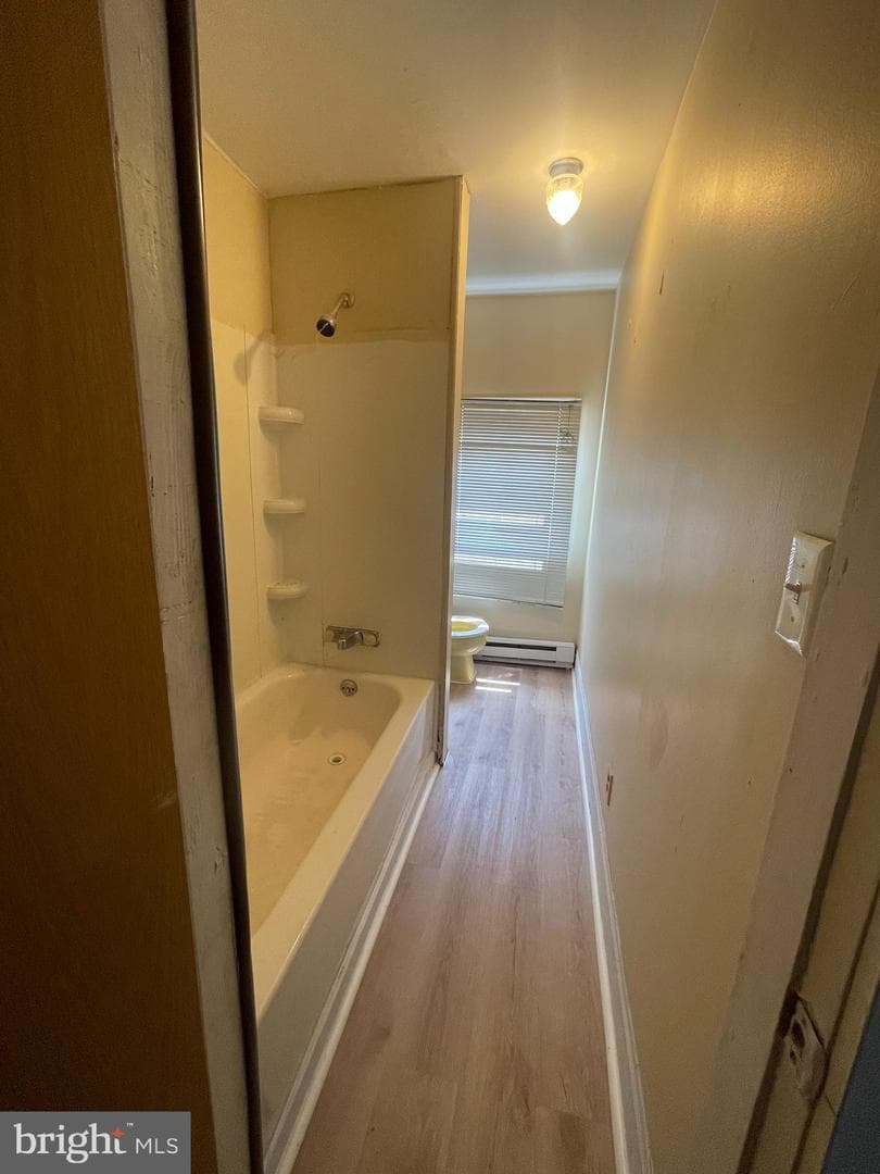 722 E Race Street photo 6