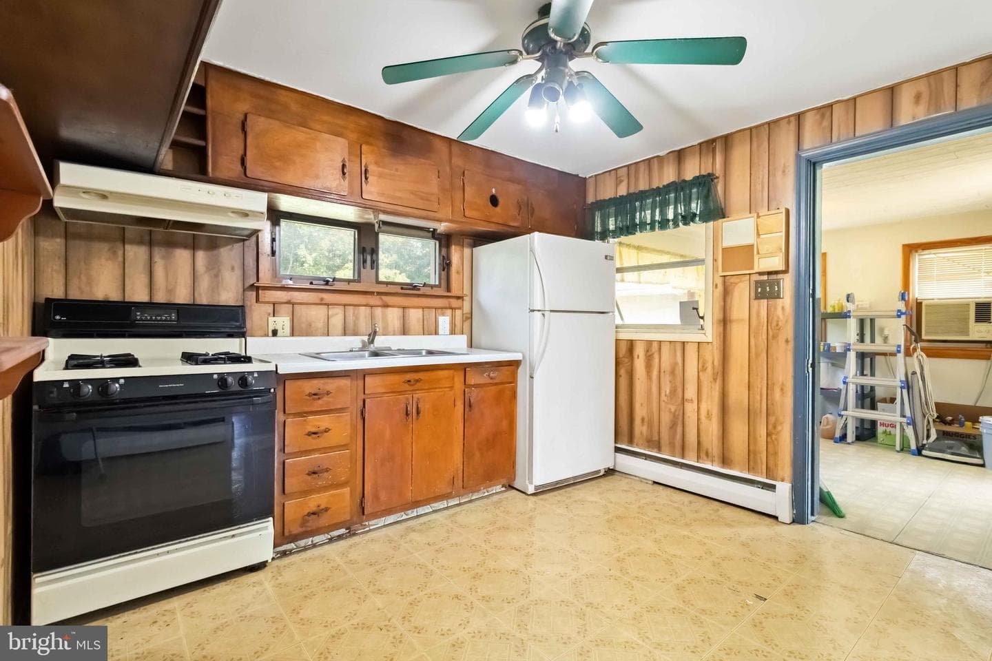 2961 Ridge Road photo 10