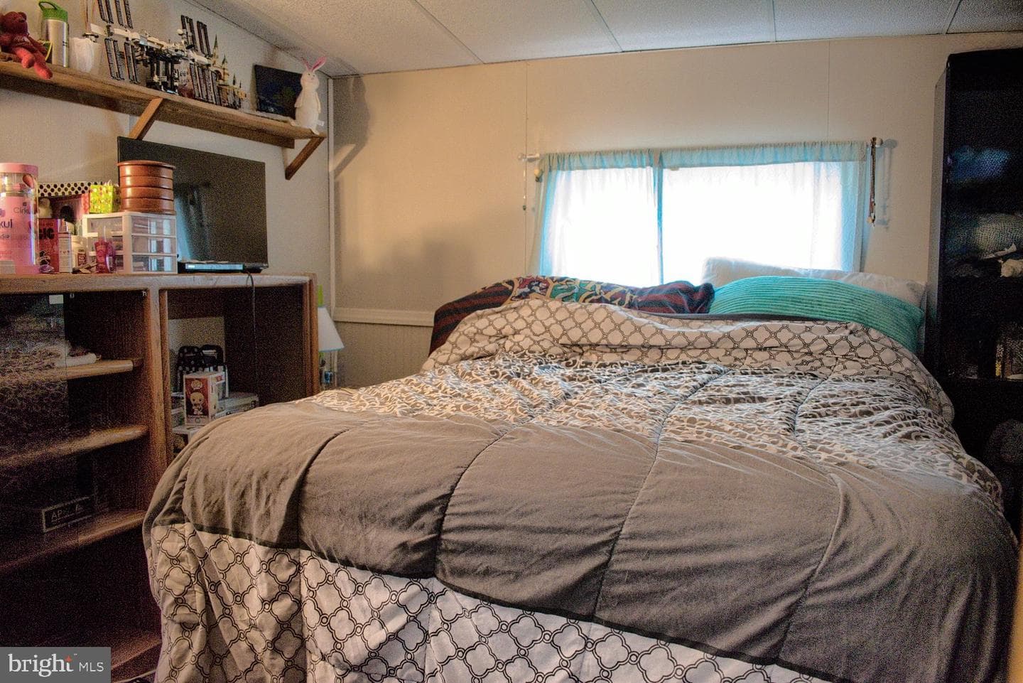 1530 Fern Street W photo 7
