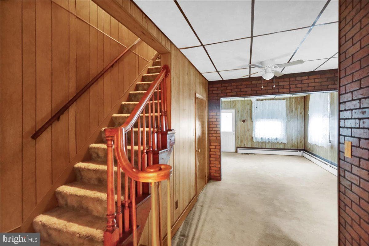 826 E Dewart Street photo 10