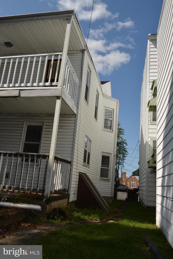 21 N Chestnut Street photo 15
