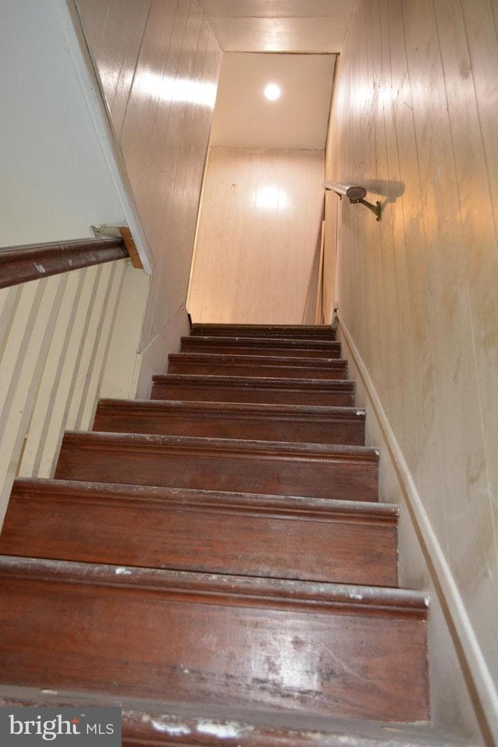 21 N Chestnut Street photo 32