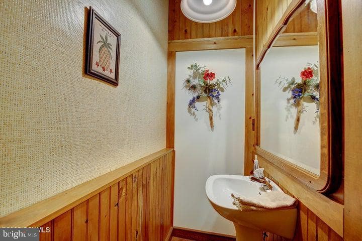 159 Harveys Lane photo 15