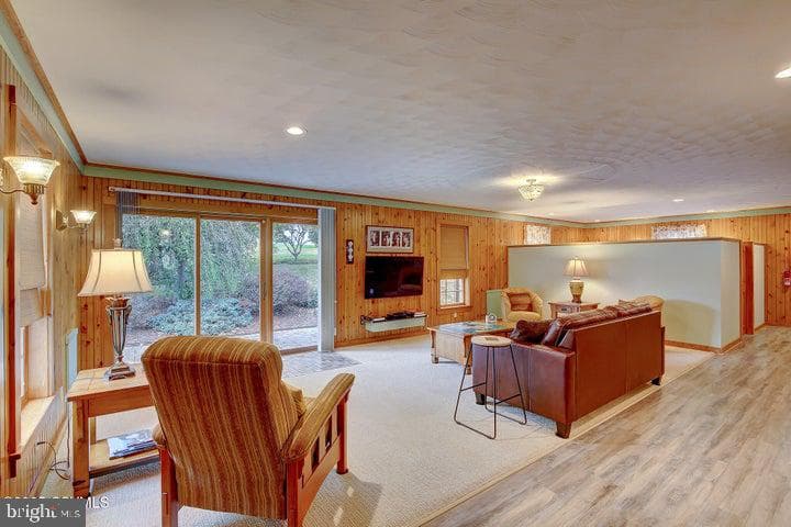 159 Harveys Lane photo 17