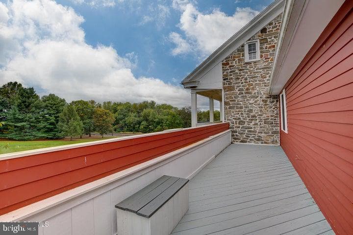 159 Harveys Lane photo 32