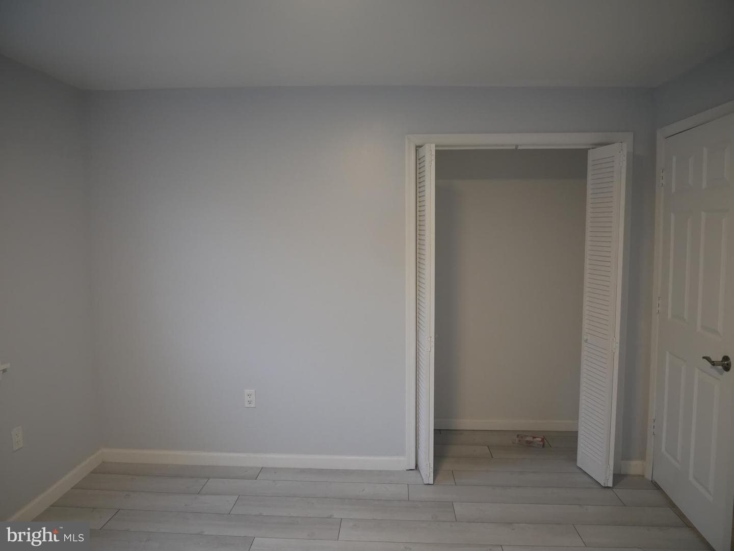 903 W Spruce Street photo 22