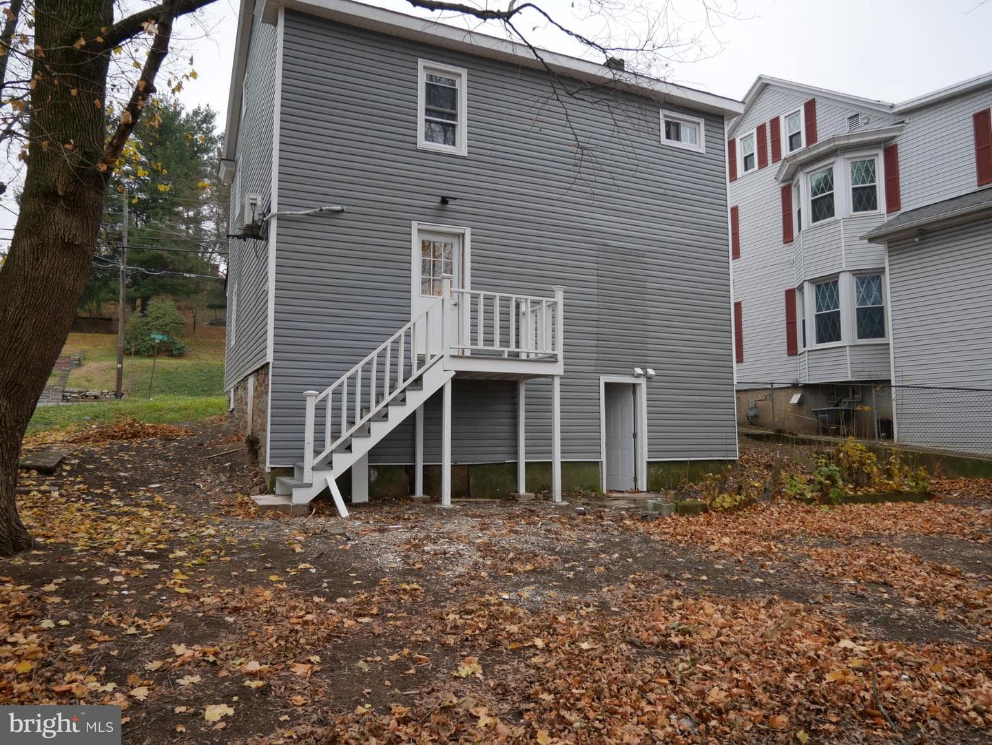 903 W Spruce Street photo 36