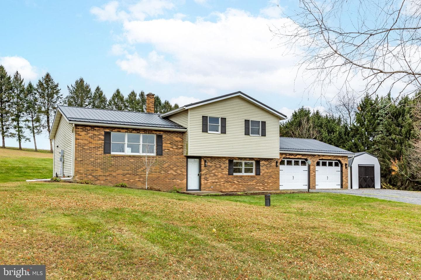 486 Shipman Road photo 2
