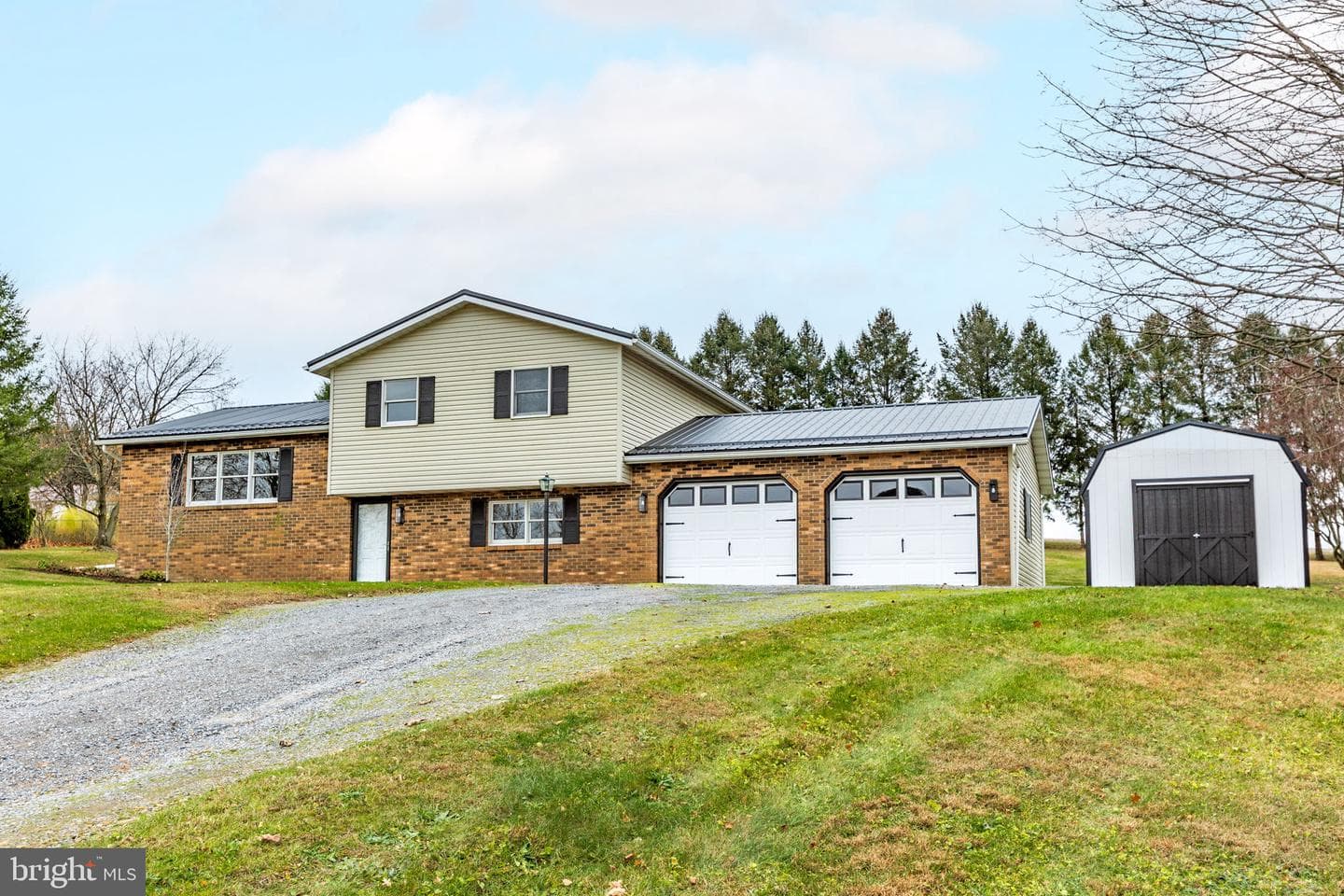 486 Shipman Road photo 3