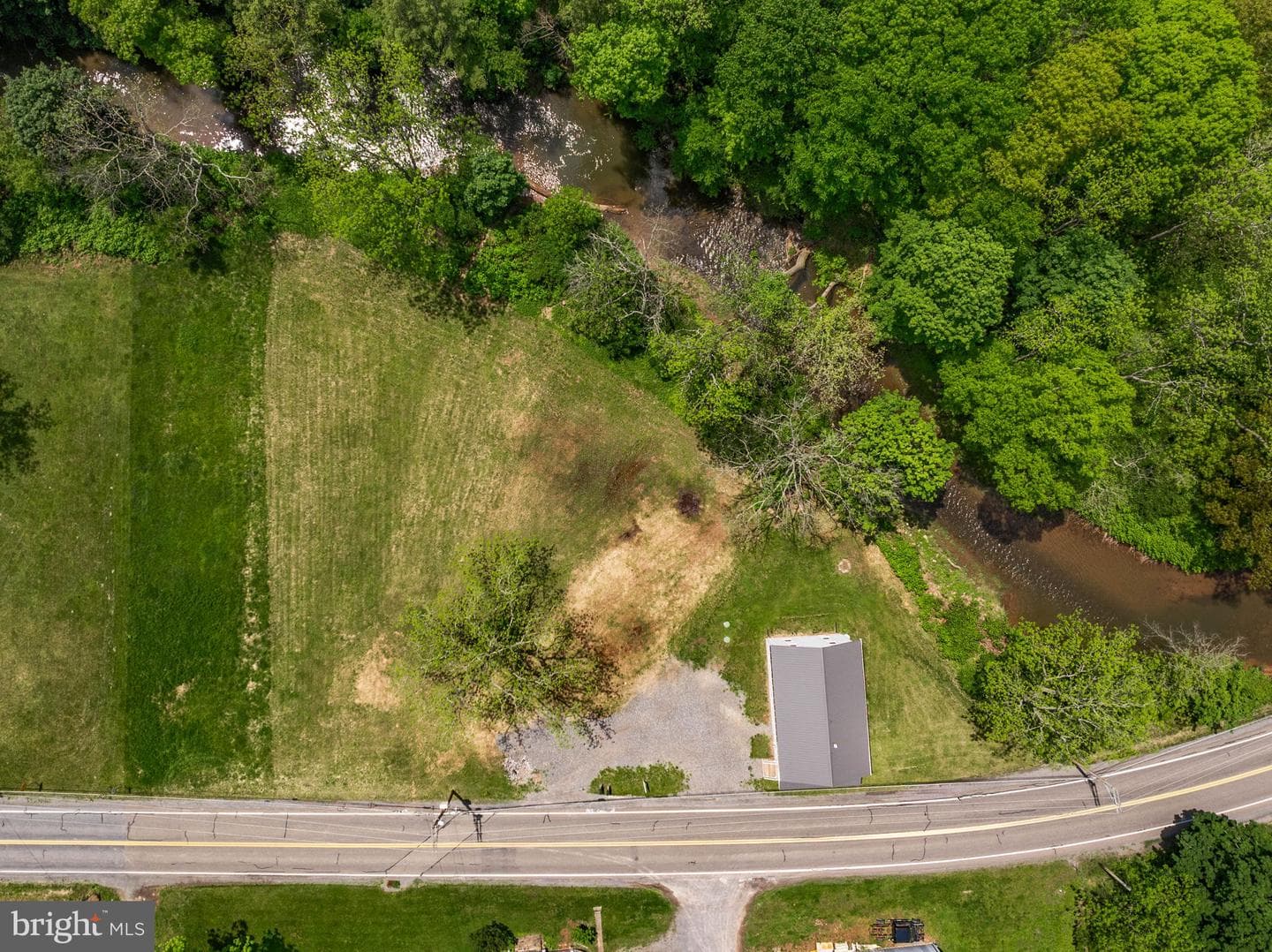 1586 Schwaben Creek Road photo 39