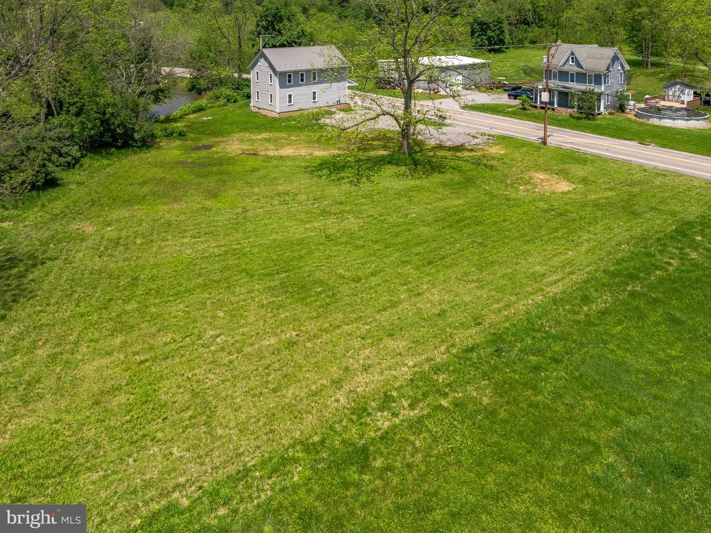 1586 Schwaben Creek Road photo 41