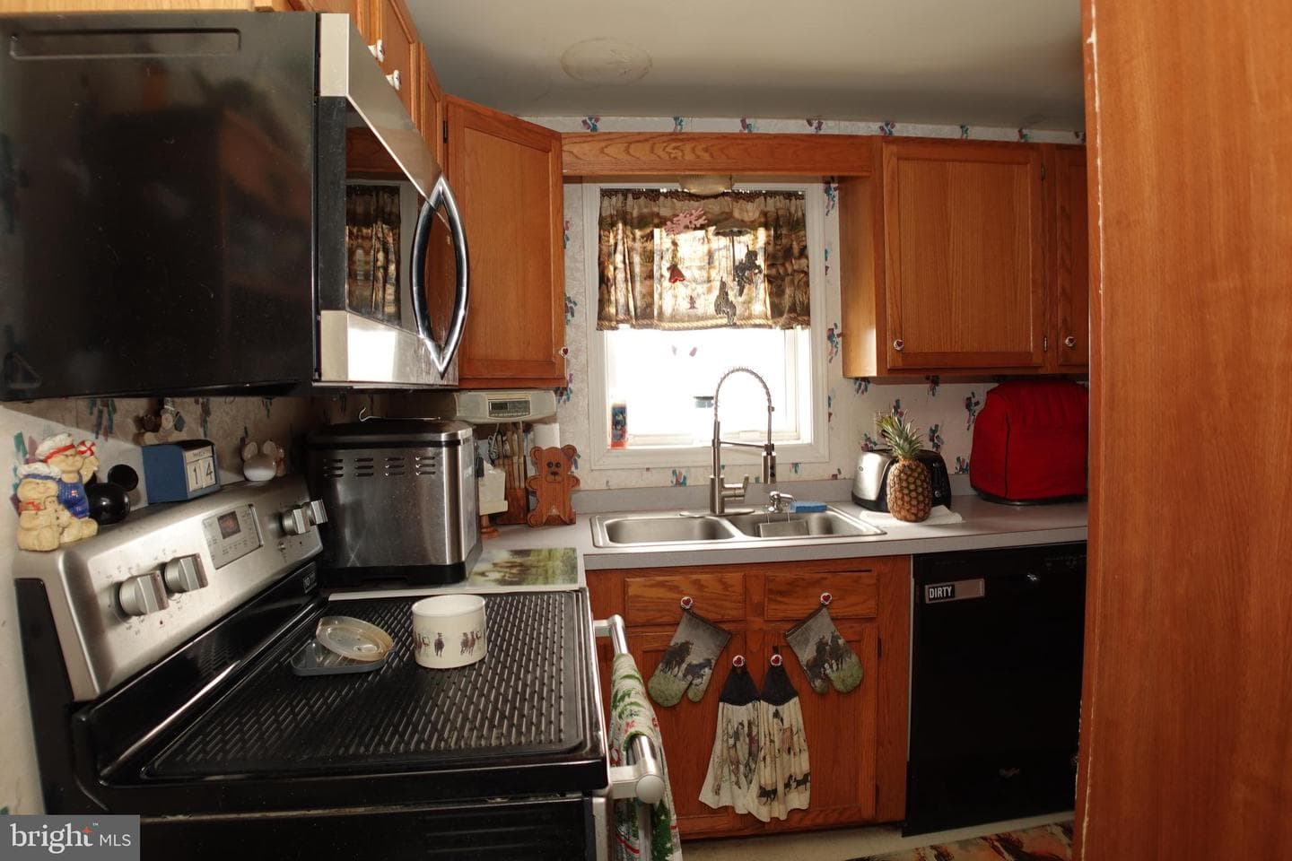 219 Styring Lane photo 33