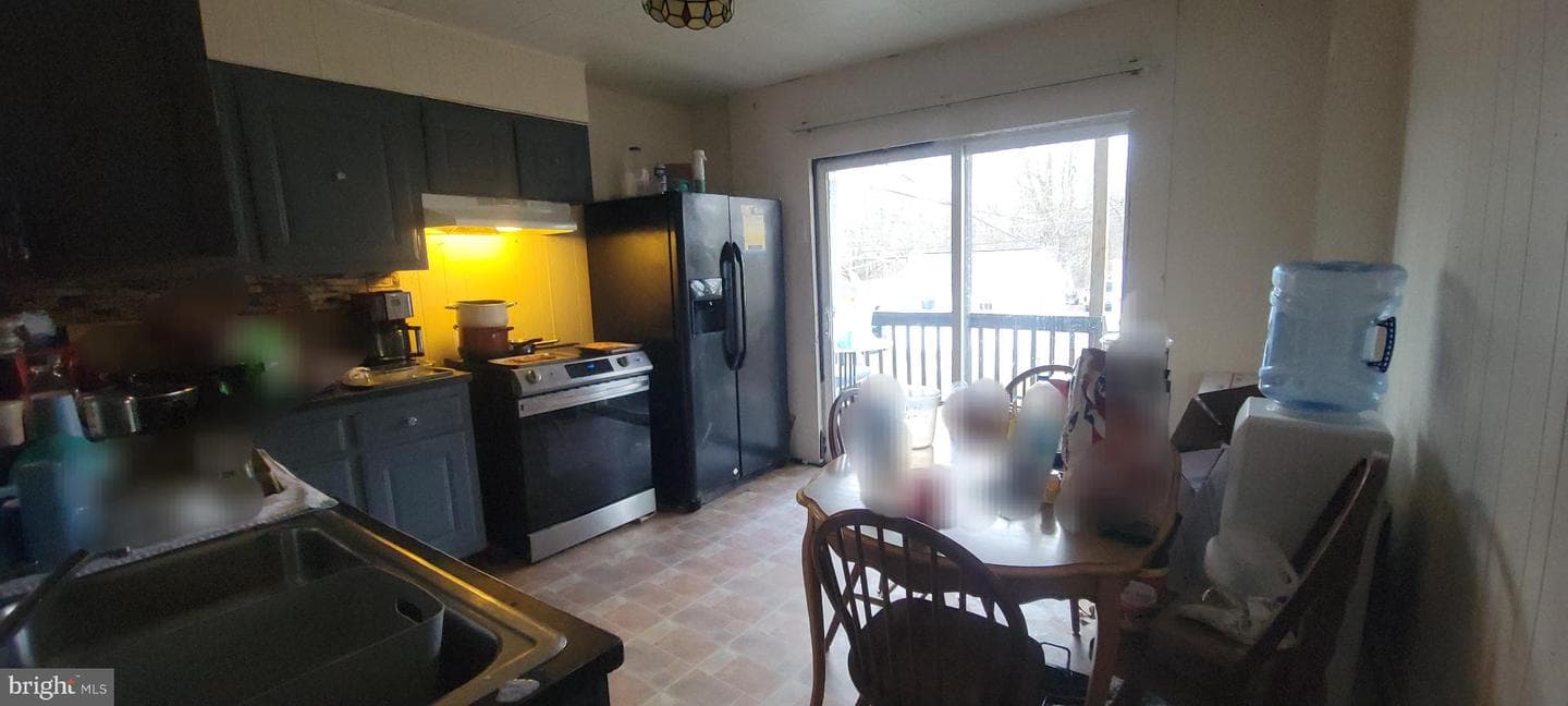 1151 Poplar Street photo 8