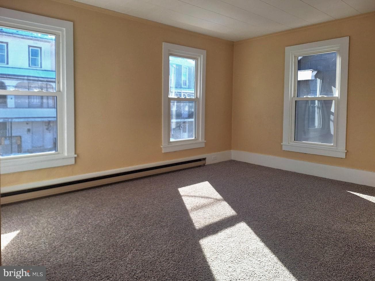 1227 Pulaski Avenue photo 10