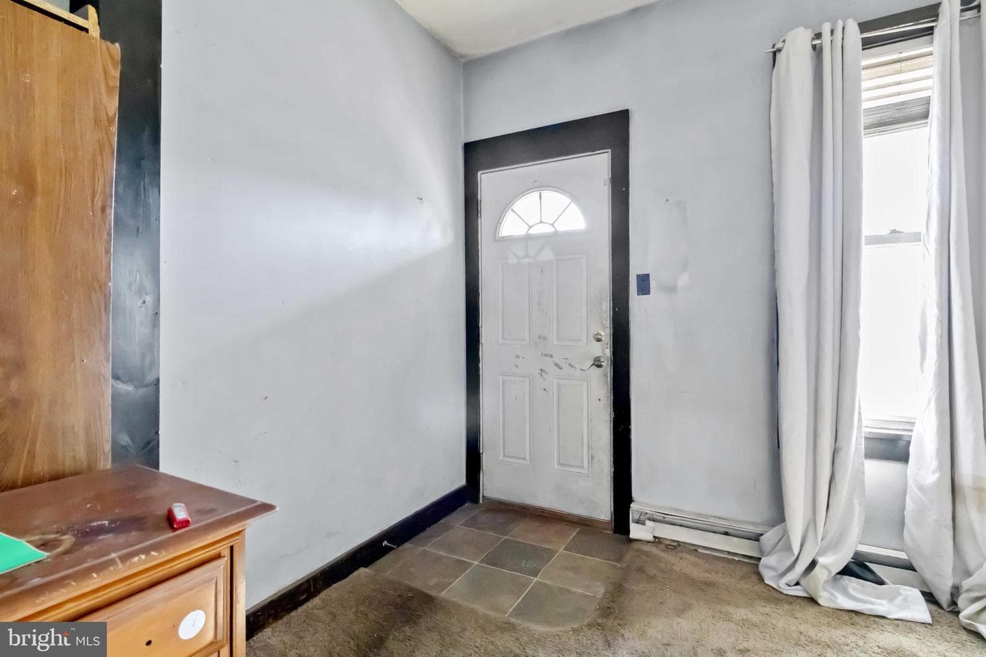 11 W Commerce St photo 5