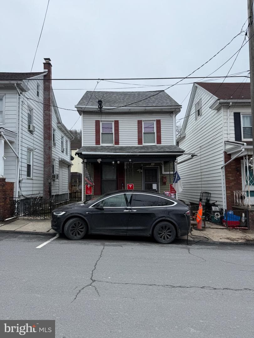 918 Race Street, Shamokin