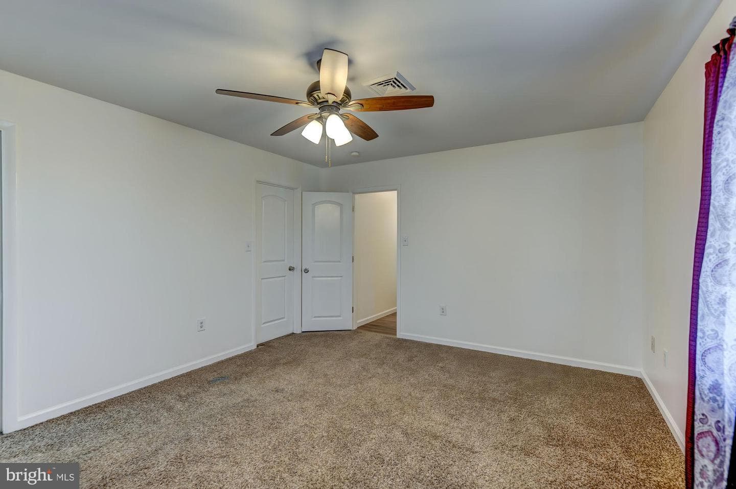 148 Penn Avenue photo 51