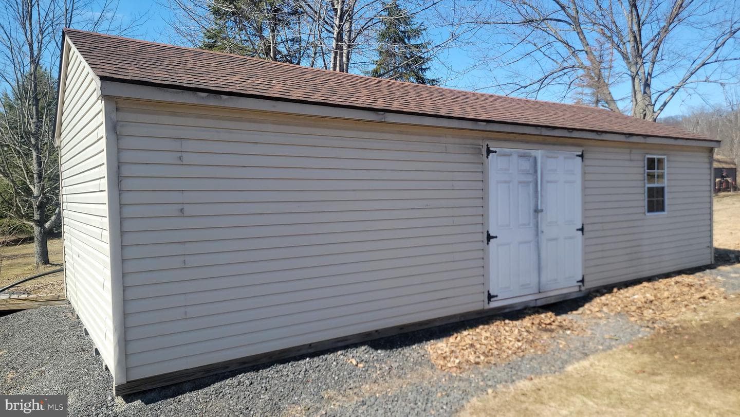 148 Penn Avenue photo 67