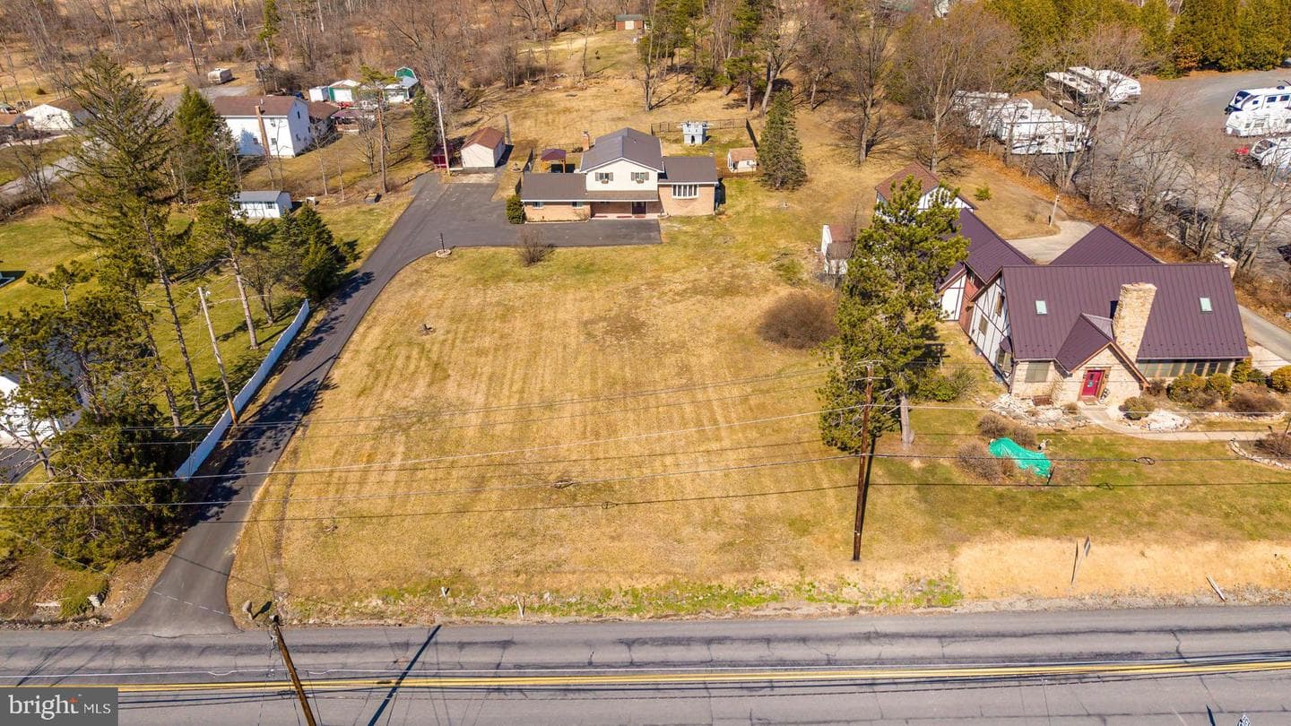 148 Penn Avenue photo 80