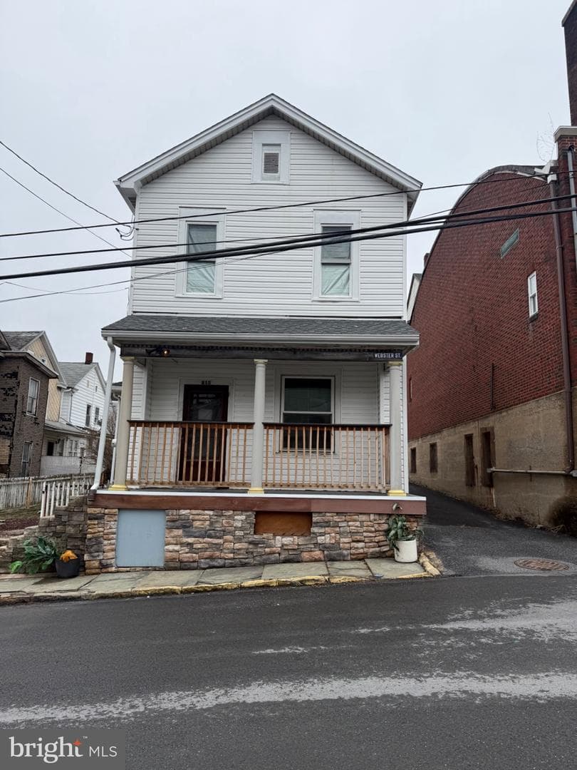 815 E Webster Street, Shamokin