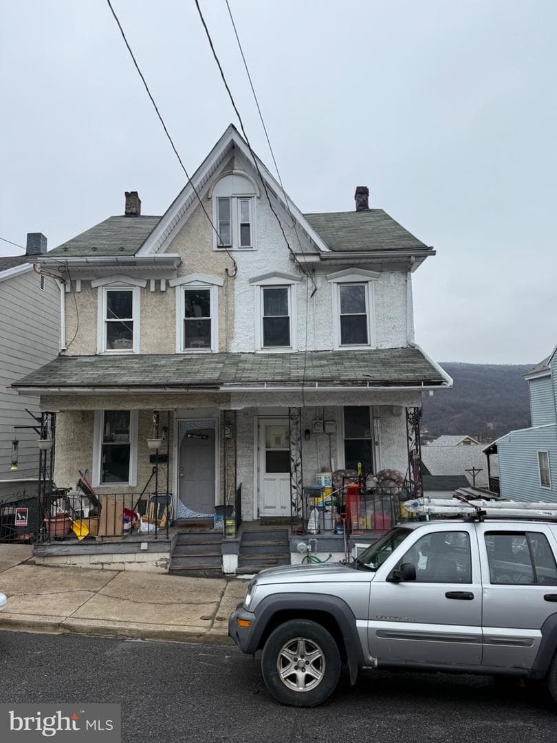 513 W Mulberry Street, Shamokin