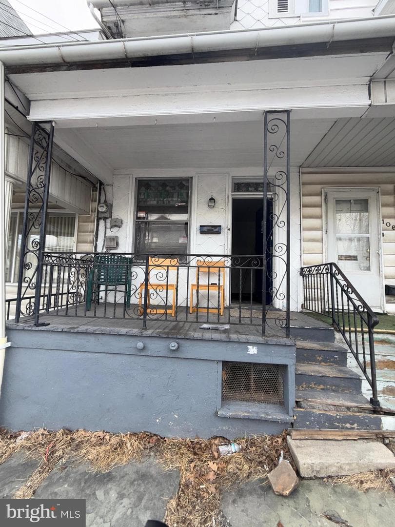 104 N Poplar Street, Coal Township