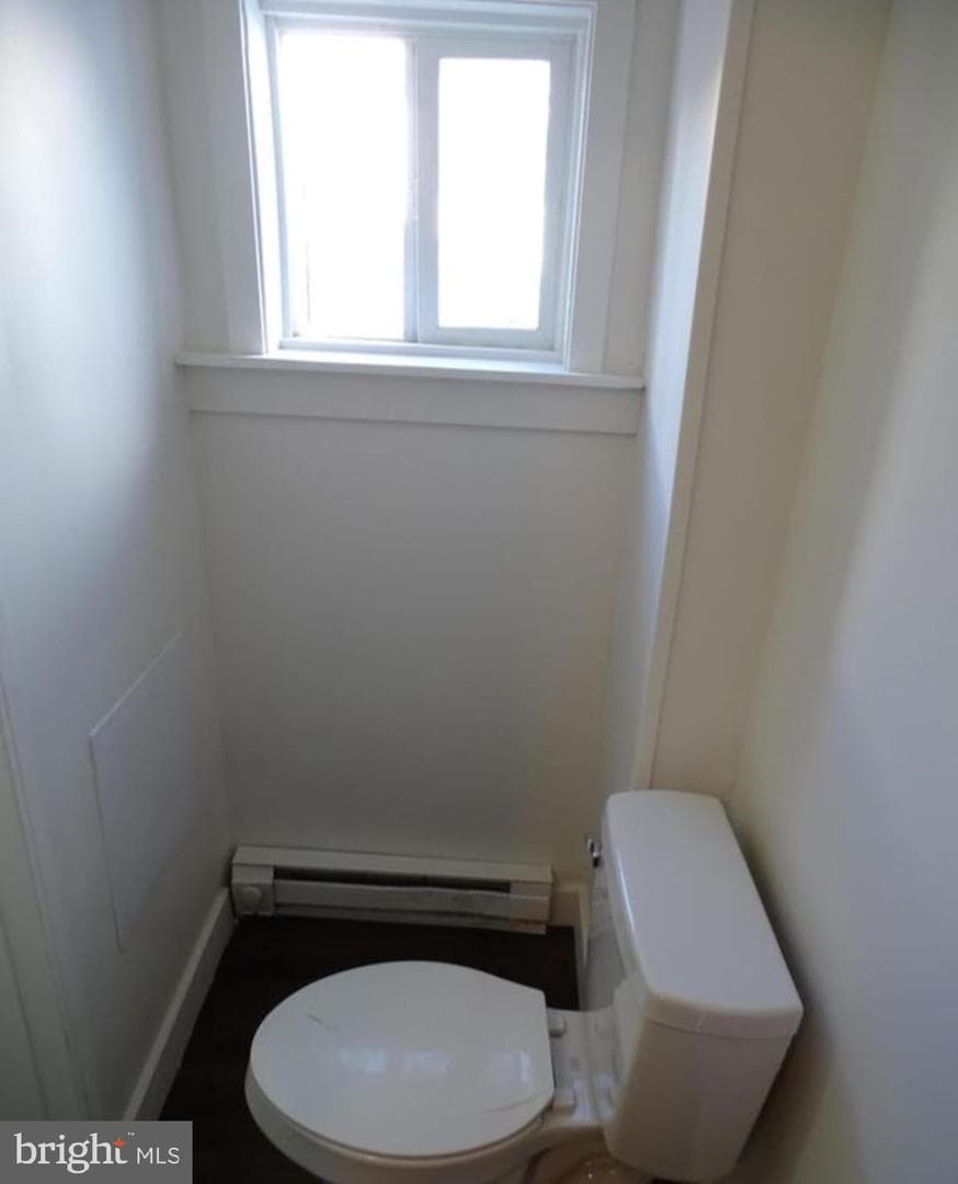 104 N Poplar Street photo 7
