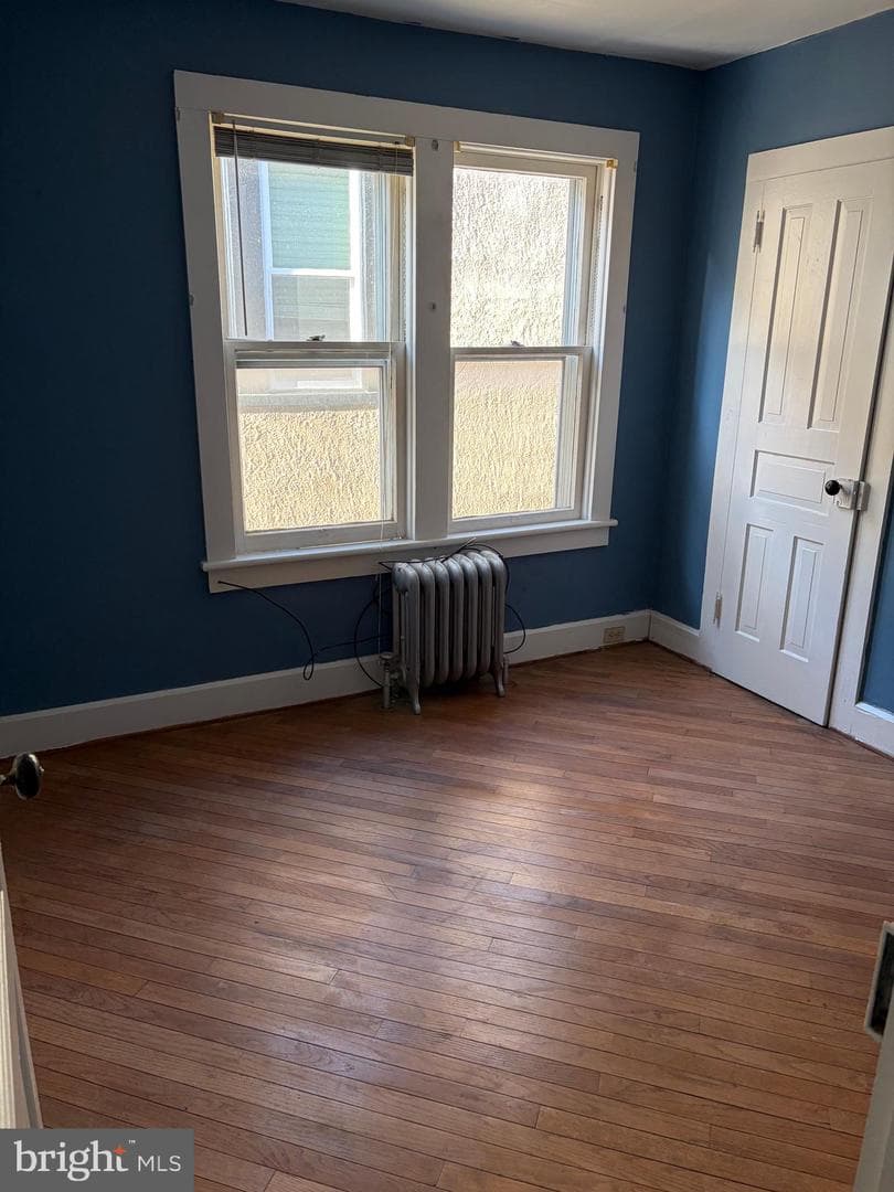 8 N Locust Street photo 24