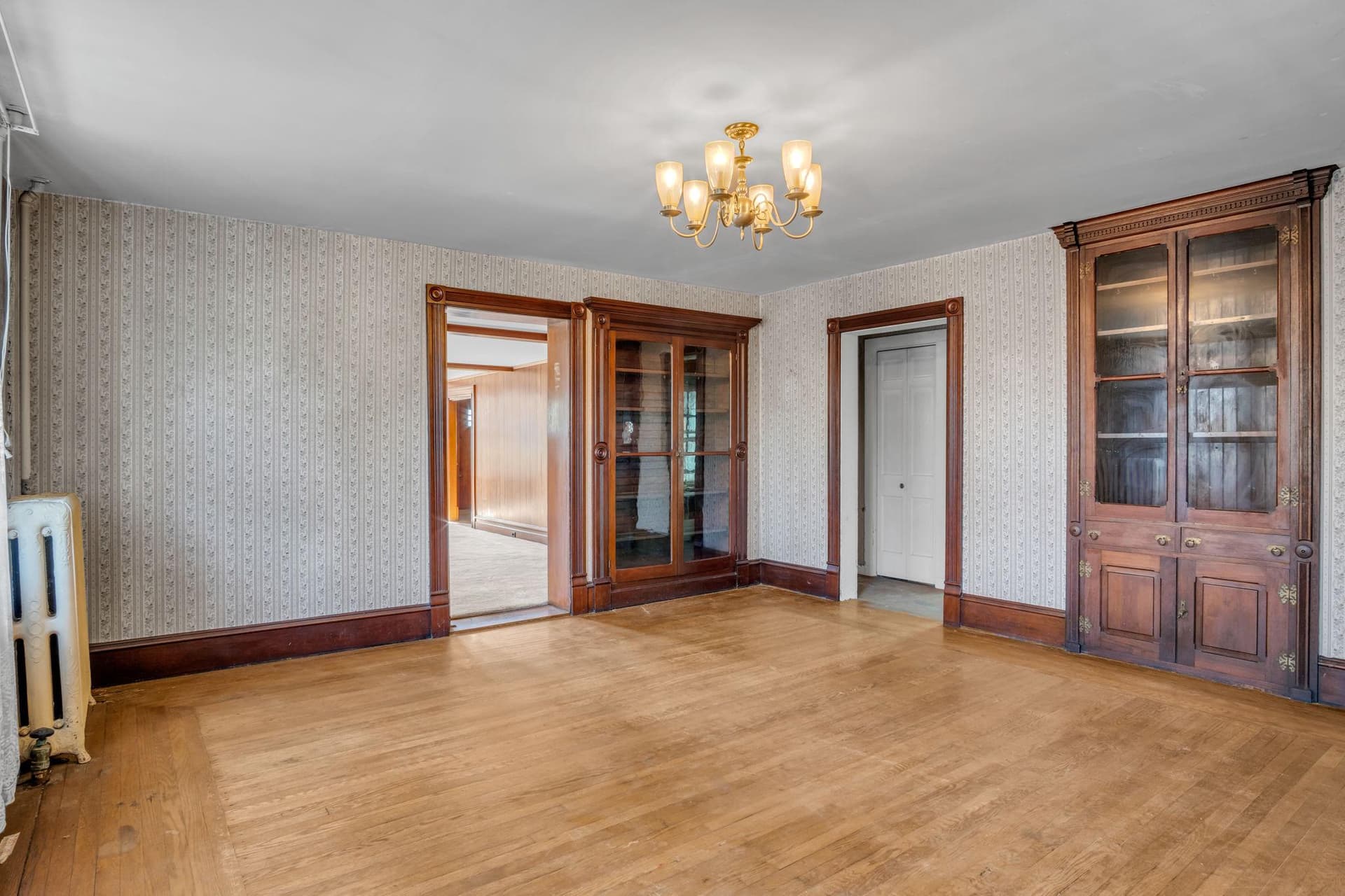 243 Water Street photo 19