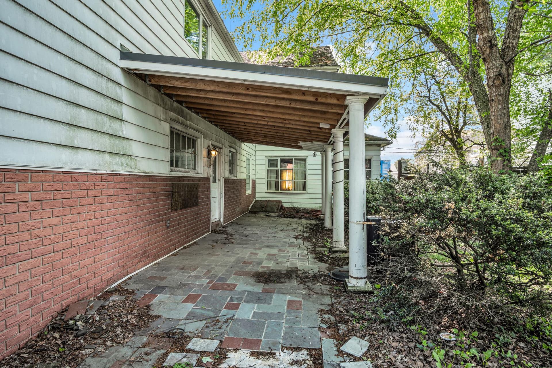 243 Water Street photo 43