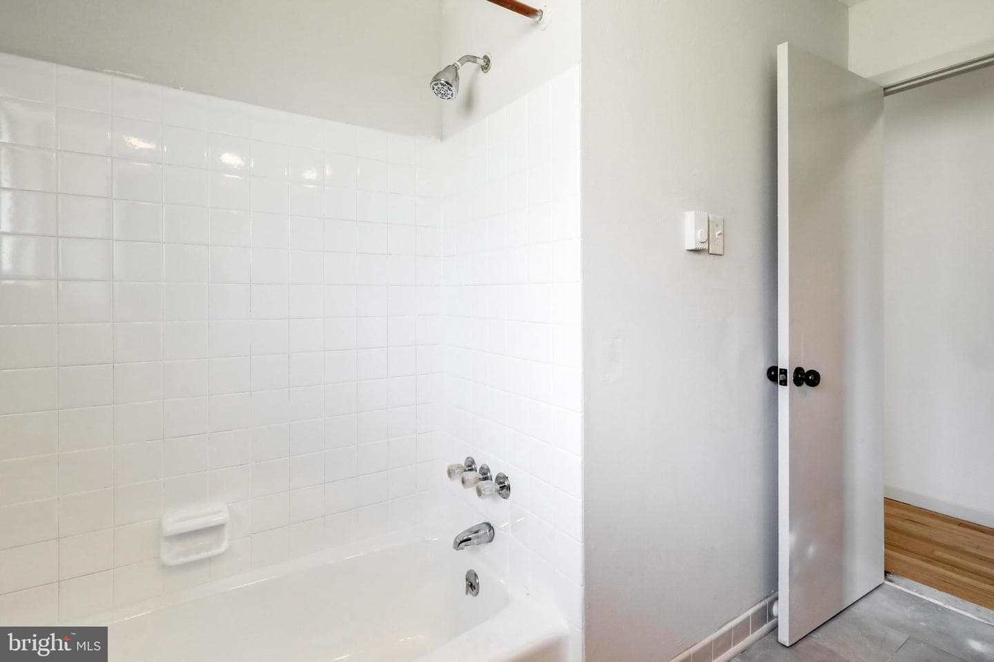 211 Birchwyn Drive photo 12