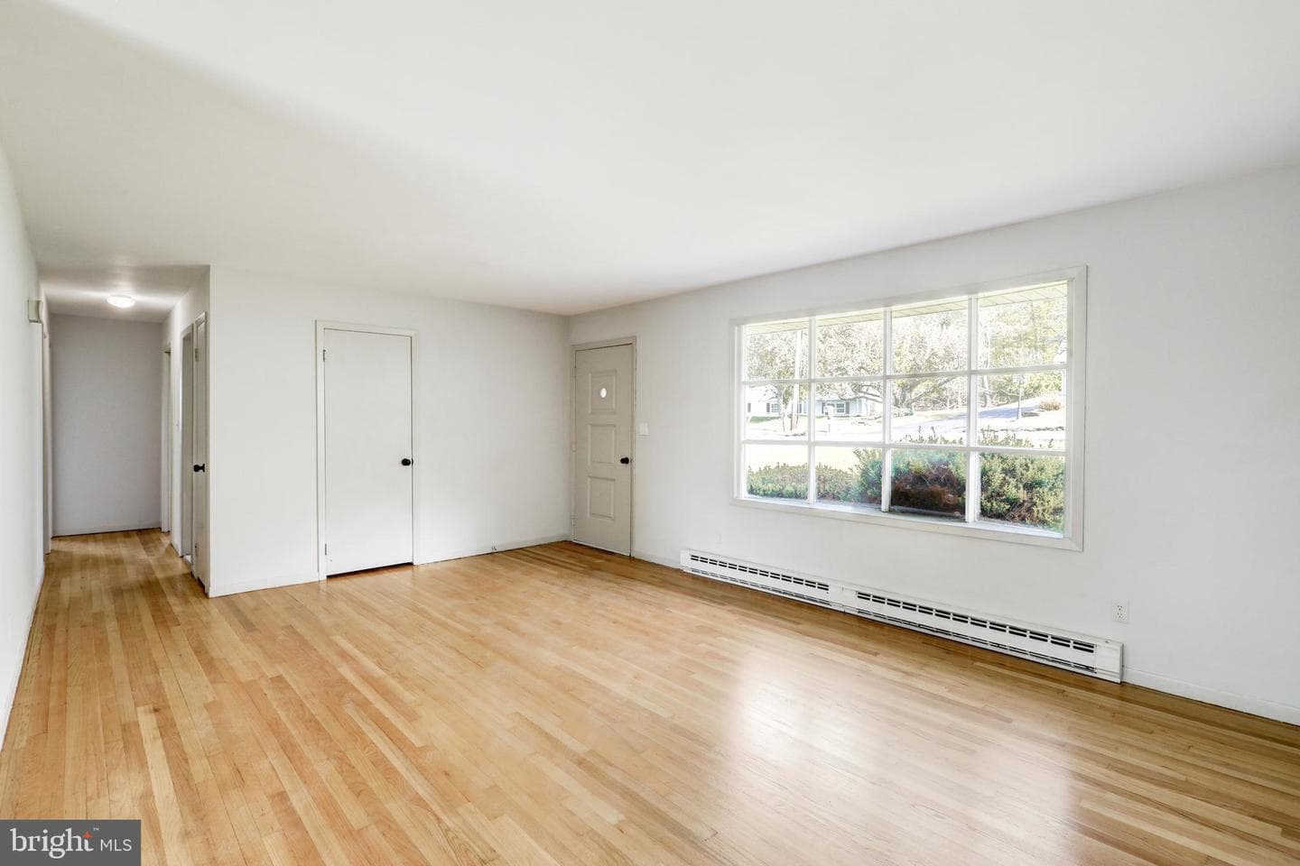 211 Birchwyn Drive photo 3
