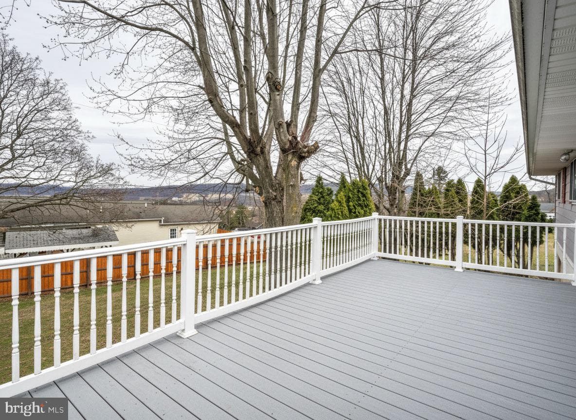 211 Birchwyn Drive photo 31